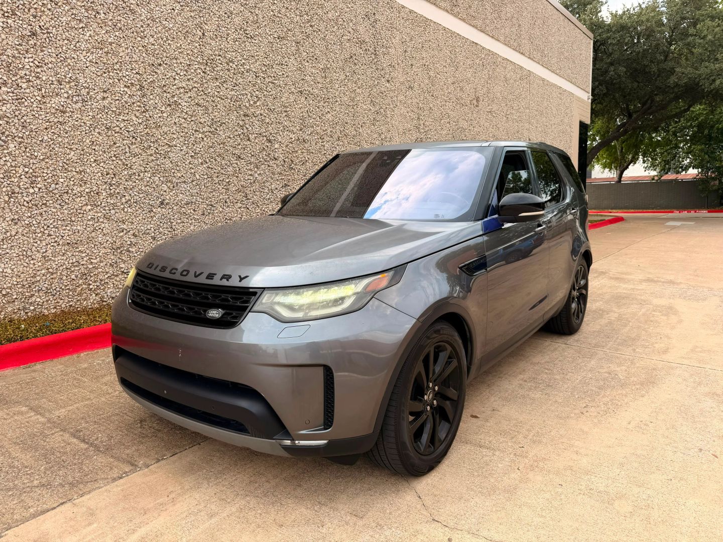 land rover discovery 2017 SALRHBBV4HA020495 image land rover discovery 2017 SALRHBBV4HA020495 image